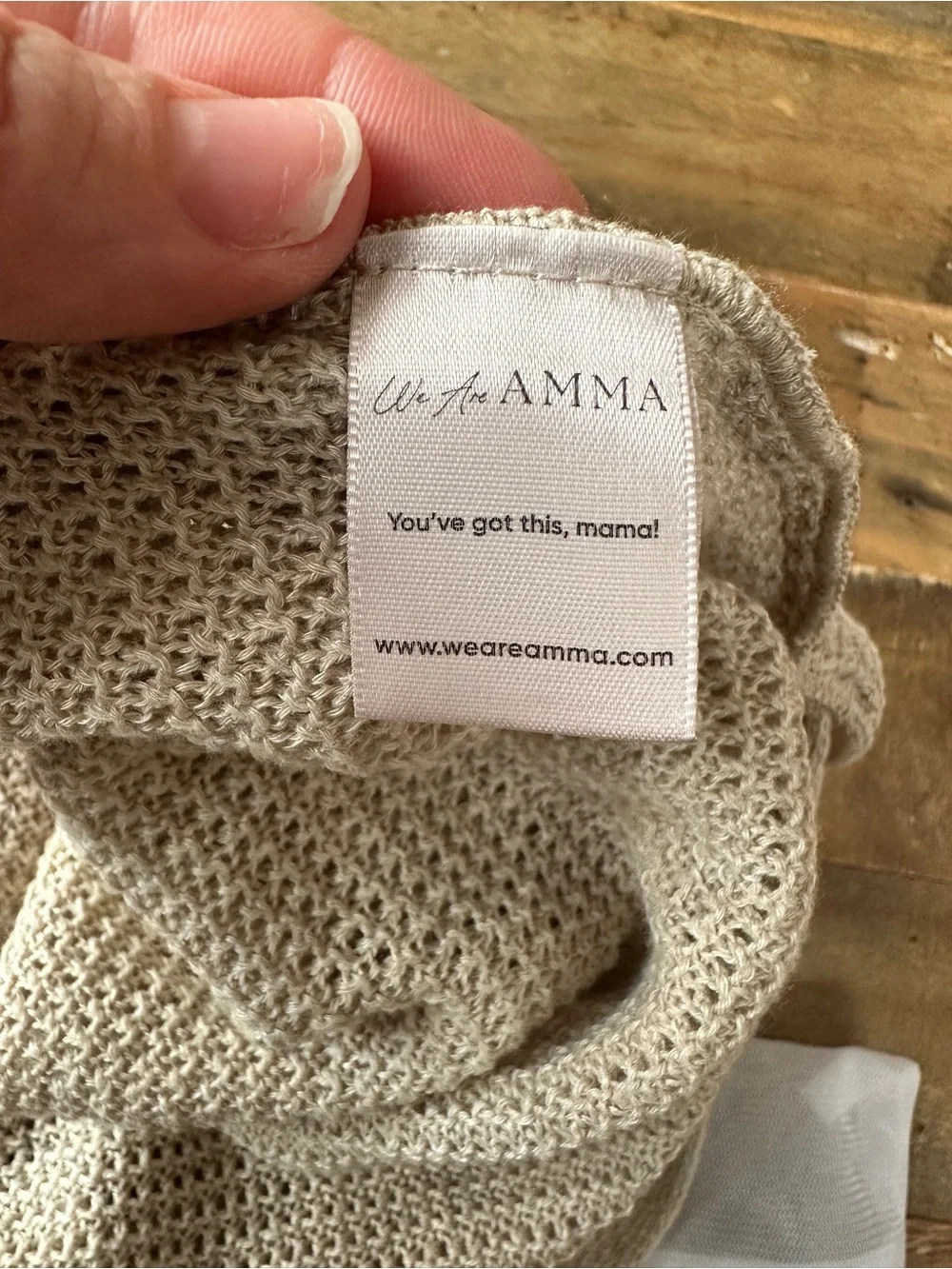 We Are Amma The Cocoon Nursing Cover in Natural - Picture 5 of 10